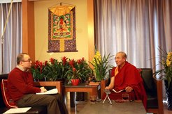 Khenpo Sodargye converses with Dan Smyer Yu (MPI).